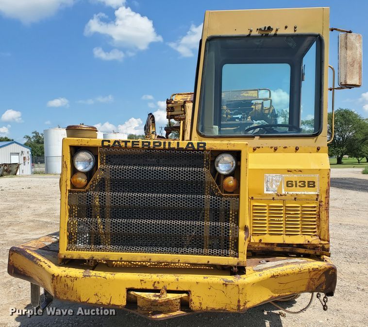 image for item KY9184 1977 Caterpillar 613B  elevating scraper