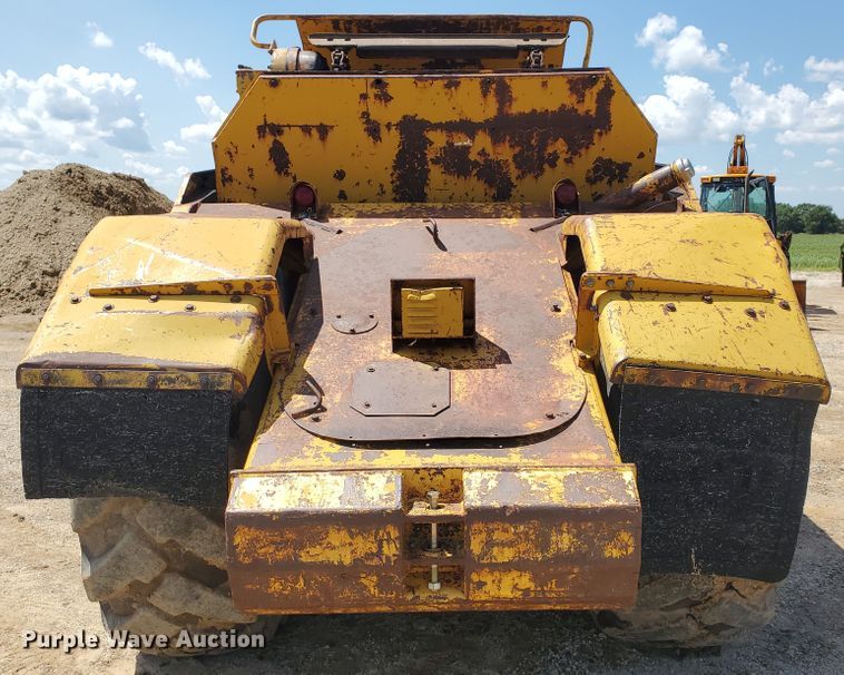image for item KY9184 1977 Caterpillar 613B  elevating scraper