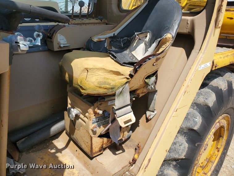 image for item KY9184 1977 Caterpillar 613B  elevating scraper