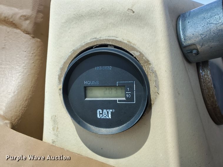 image for item KY9184 1977 Caterpillar 613B  elevating scraper