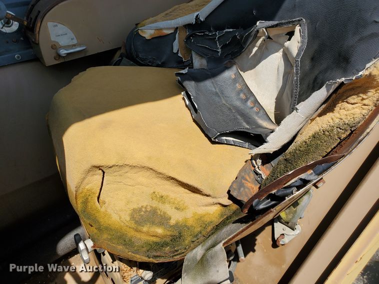 image for item KY9184 1977 Caterpillar 613B  elevating scraper