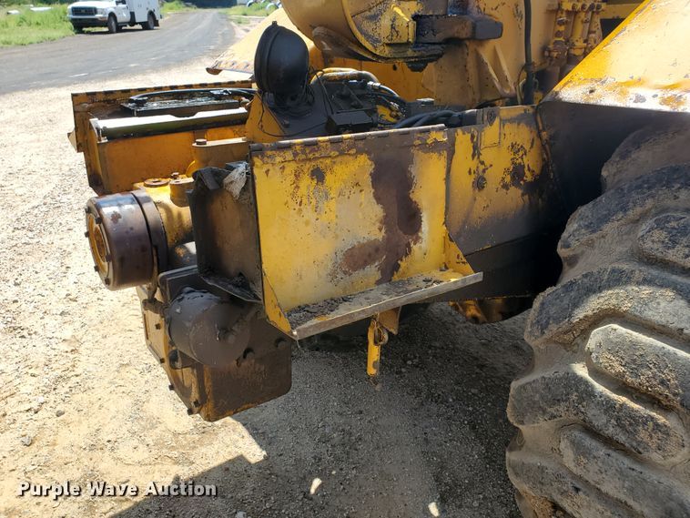 image for item KY9184 1977 Caterpillar 613B  elevating scraper