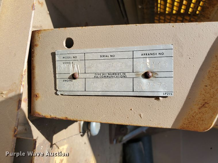 image for item KY9184 1977 Caterpillar 613B  elevating scraper
