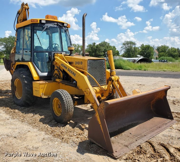 image for item KY9192 1992 John Deere 310D  backhoe