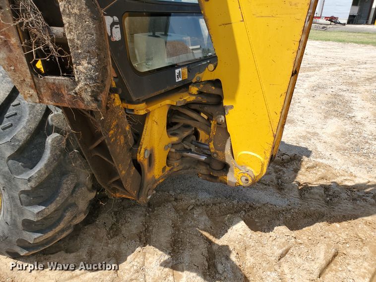 image for item KY9192 1992 John Deere 310D  backhoe