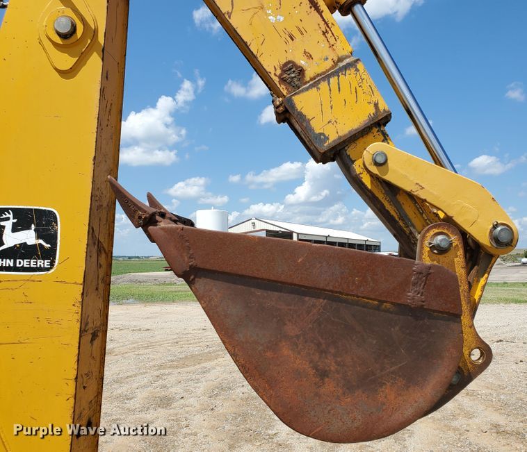 image for item KY9192 1992 John Deere 310D  backhoe