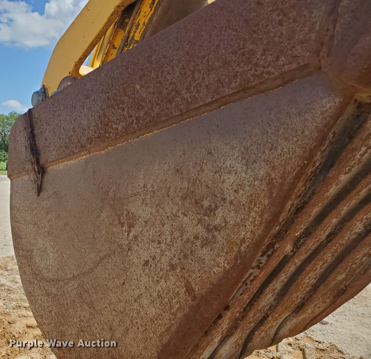 image for item KY9192 1992 John Deere 310D  backhoe