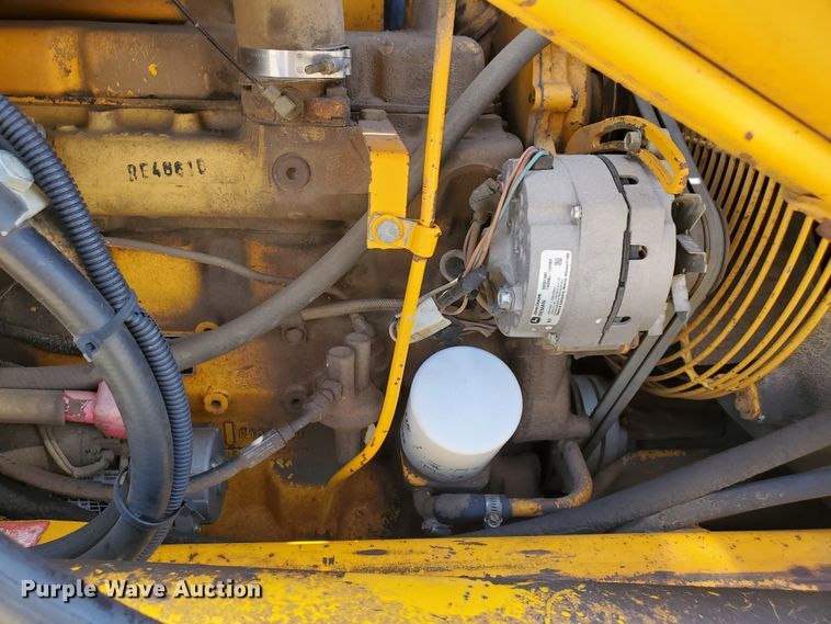 image for item KY9192 1992 John Deere 310D  backhoe