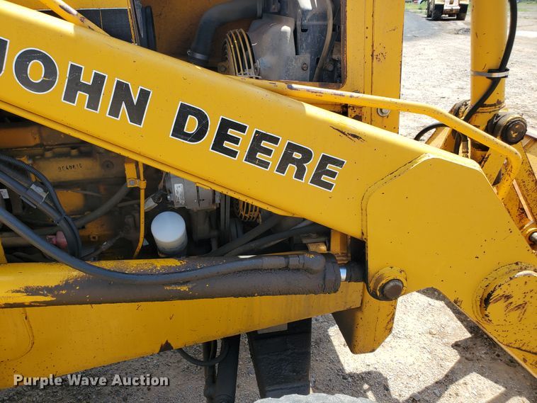 image for item KY9192 1992 John Deere 310D  backhoe