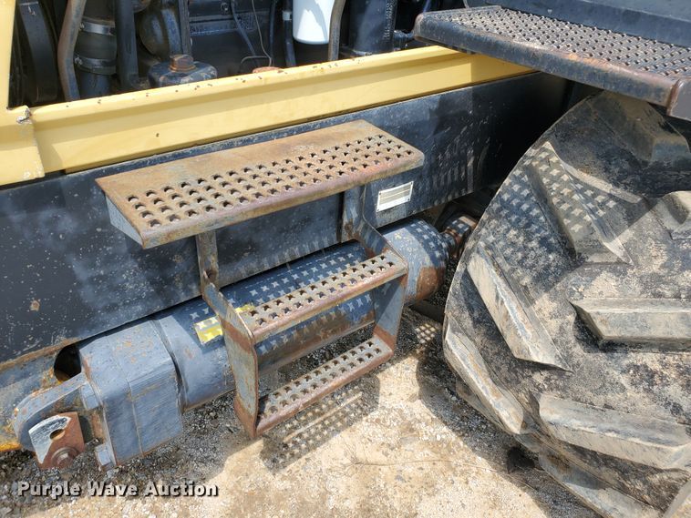 image for item KY9193 1987 Caterpillar Challenger 65  track tractor