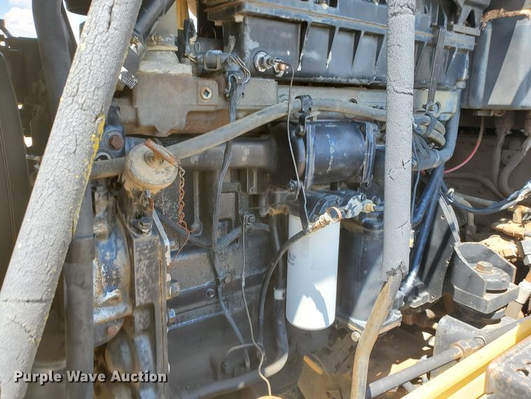 image for item KY9193 1987 Caterpillar Challenger 65  track tractor