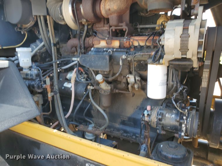 image for item KY9193 1987 Caterpillar Challenger 65  track tractor