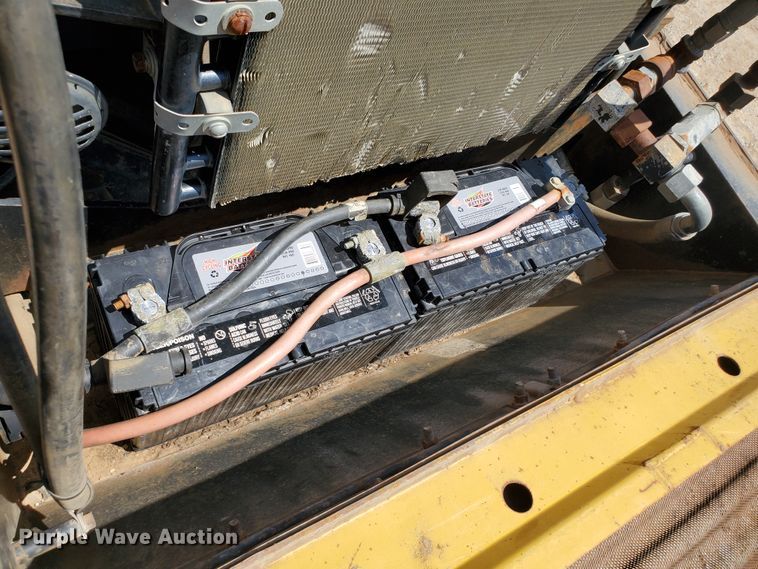 image for item KY9193 1987 Caterpillar Challenger 65  track tractor