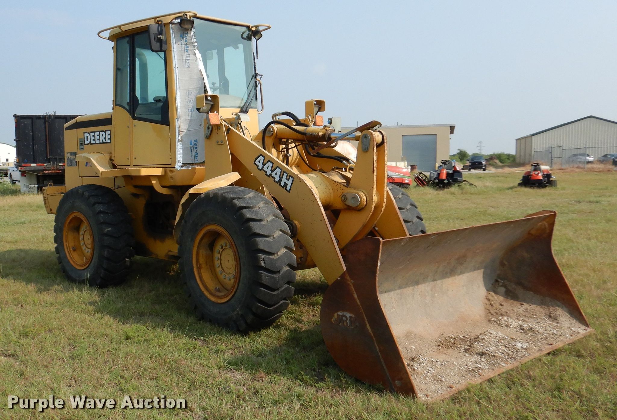 1997 John Deere 444H wheel loader in Burleson, TX Item DM6359 for