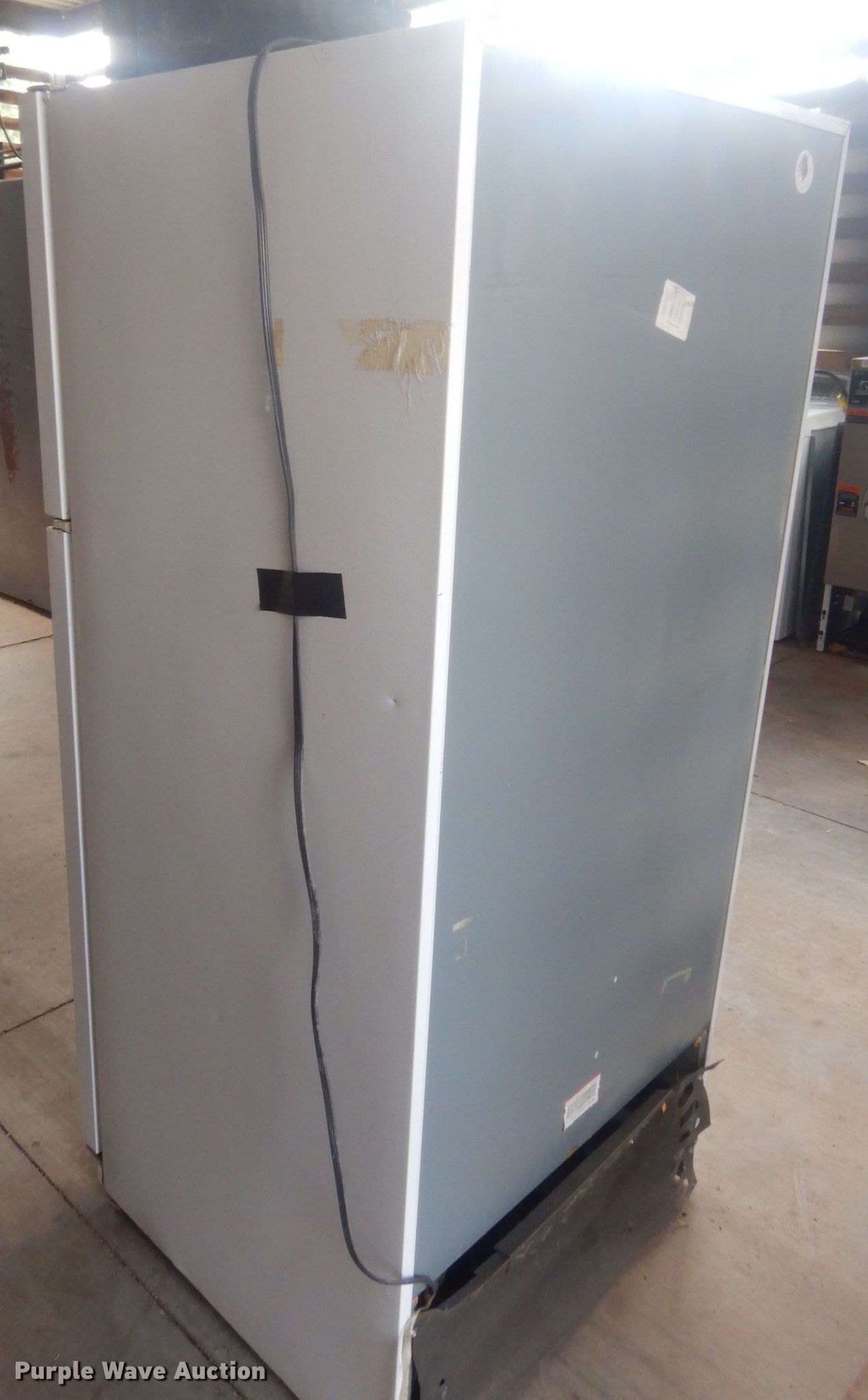 Maytag PTB1953GE refrigerator in Edmond, OK Item JP9443 sold Purple