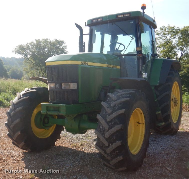 image for item DA5342 1998 John Deere 7710  MFWD tractor