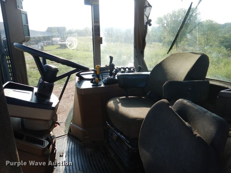 image for item DA5342 1998 John Deere 7710  MFWD tractor