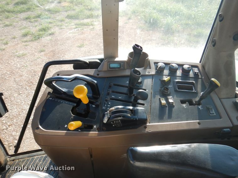 image for item DA5342 1998 John Deere 7710  MFWD tractor