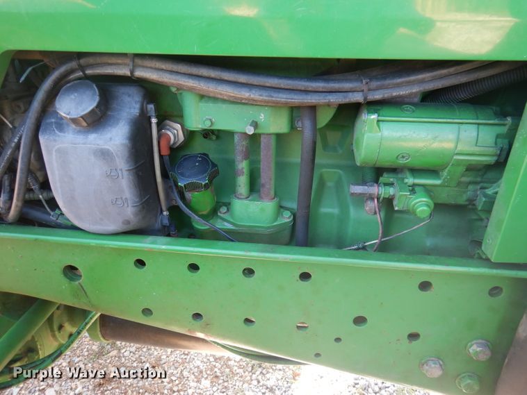 image for item DA5342 1998 John Deere 7710  MFWD tractor