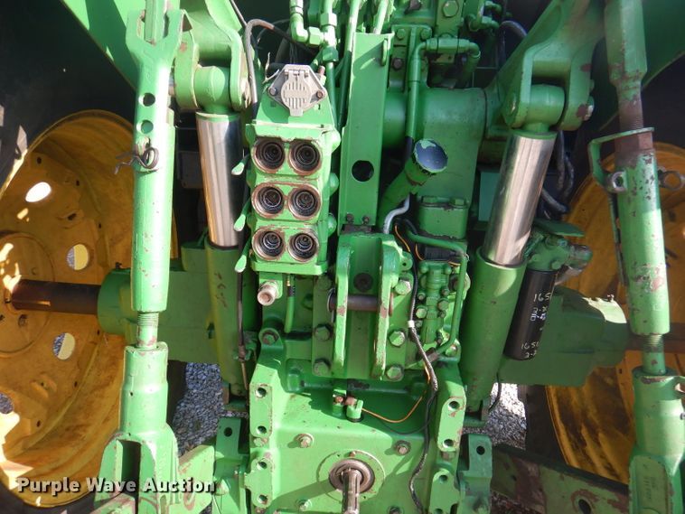 image for item DA5342 1998 John Deere 7710  MFWD tractor