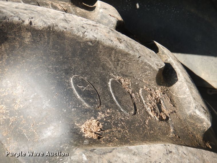 image for item DA5342 1998 John Deere 7710  MFWD tractor