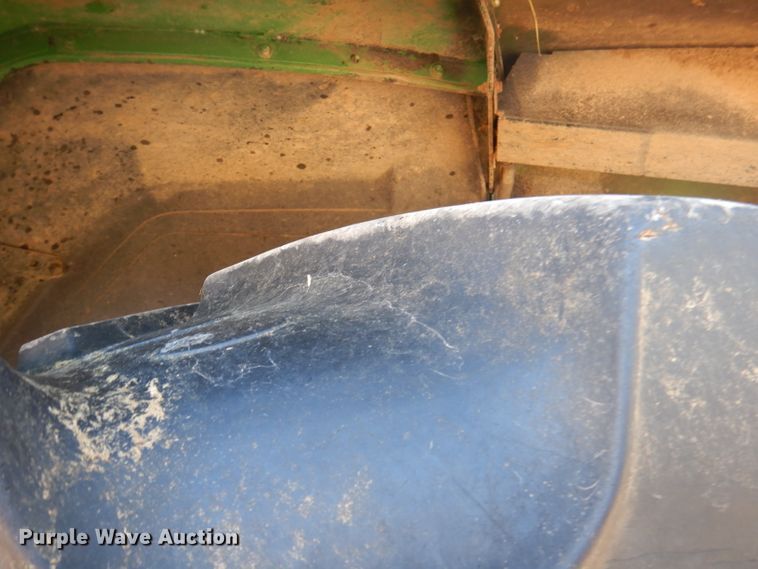 image for item DA5342 1998 John Deere 7710  MFWD tractor