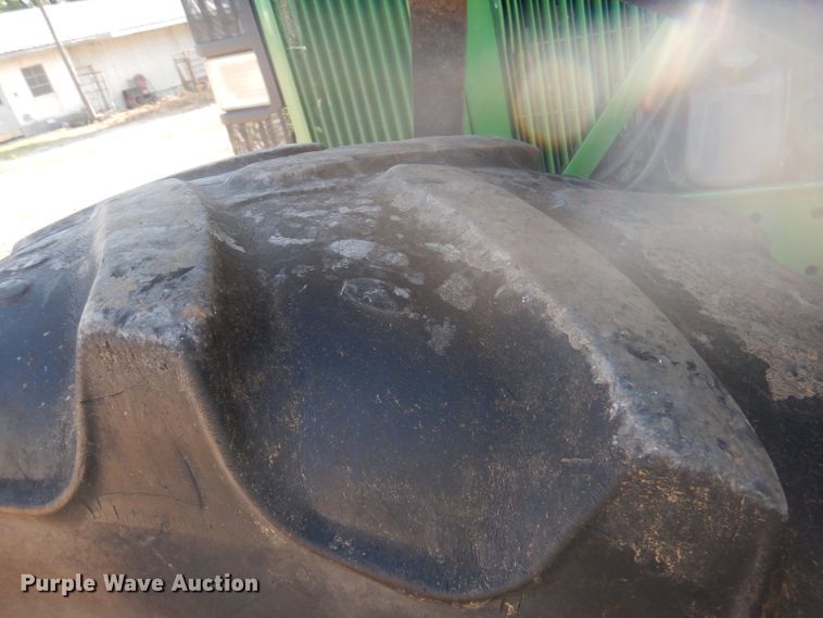 image for item DA5342 1998 John Deere 7710  MFWD tractor