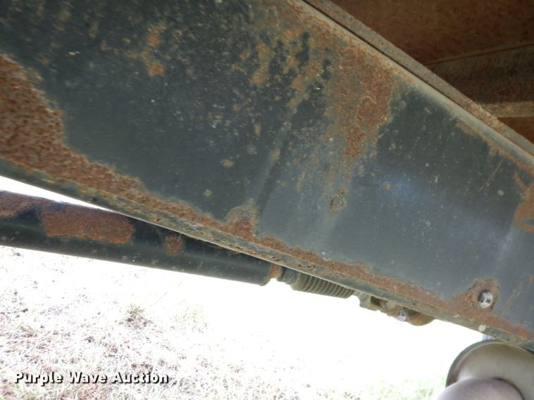 image for item DG0841 2002 Freightliner FL60  flatbed truck