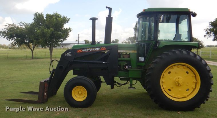 image for item DH7273 1974 John Deere 4430  tractor