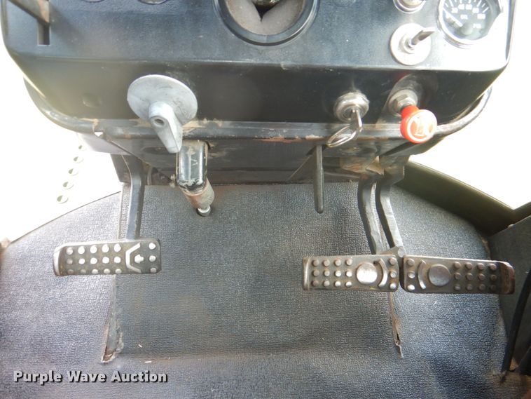 image for item DH7273 1974 John Deere 4430  tractor