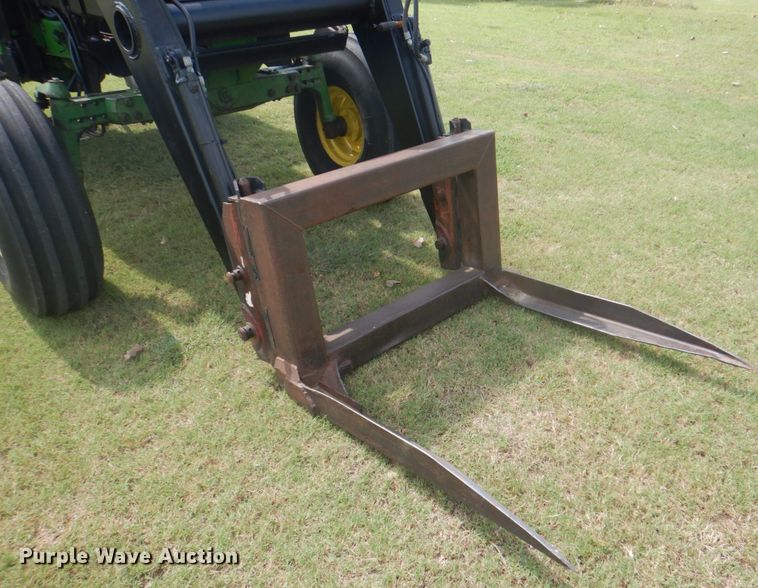 image for item DH7273 1974 John Deere 4430  tractor