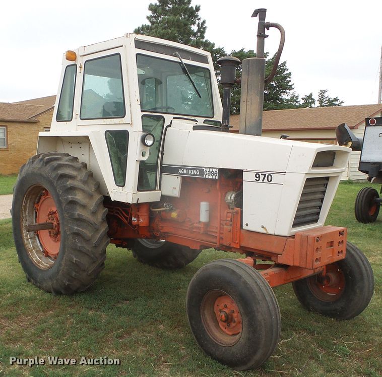 image for item DI5691 1975 Case 970  Agri-King tractor