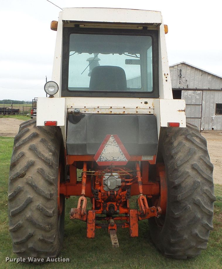 image for item DI5691 1975 Case 970  Agri-King tractor