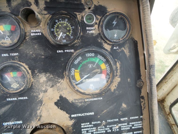 image for item DI5691 1975 Case 970  Agri-King tractor