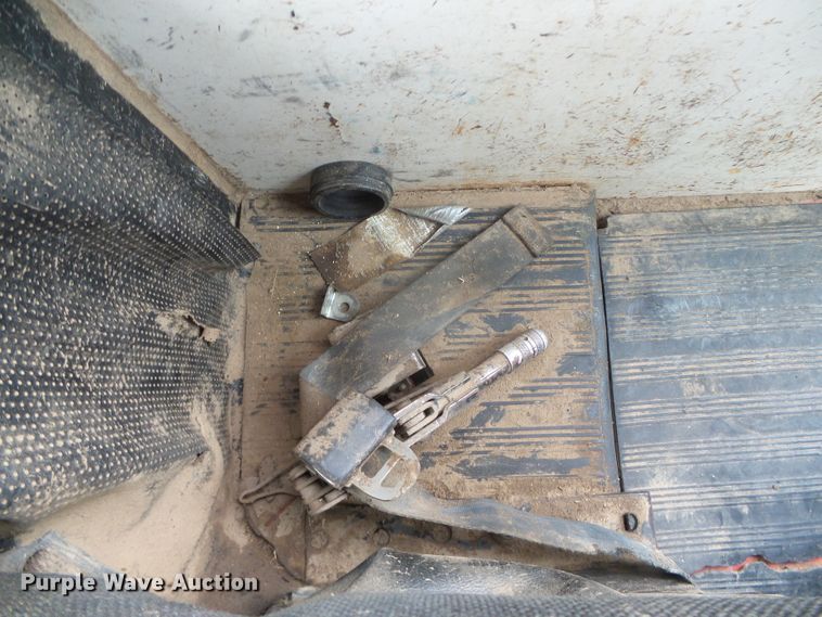 image for item DI5691 1975 Case 970  Agri-King tractor