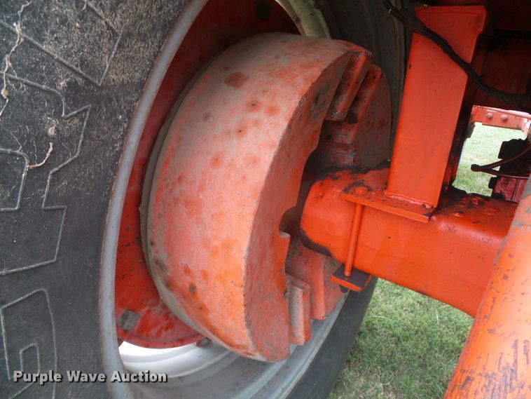 image for item DI5691 1975 Case 970  Agri-King tractor