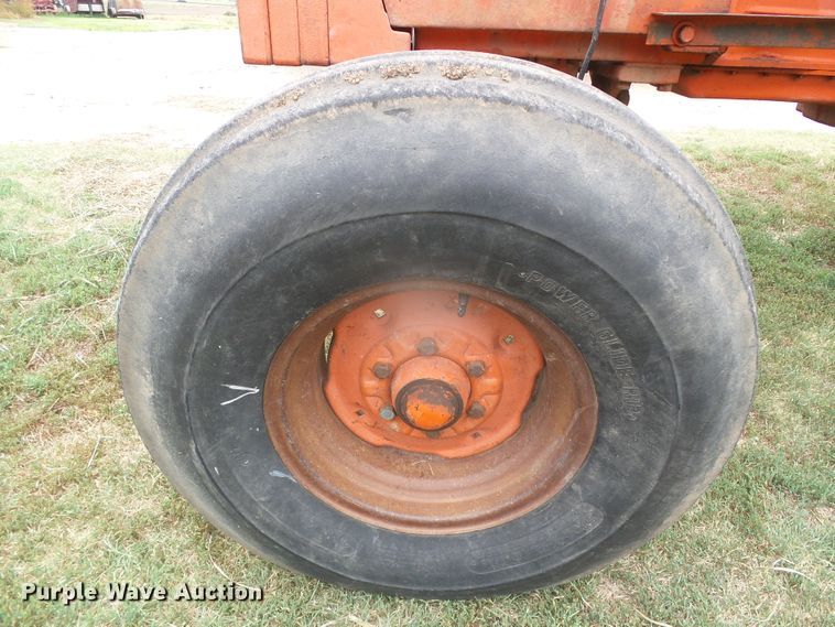 image for item DI5691 1975 Case 970  Agri-King tractor