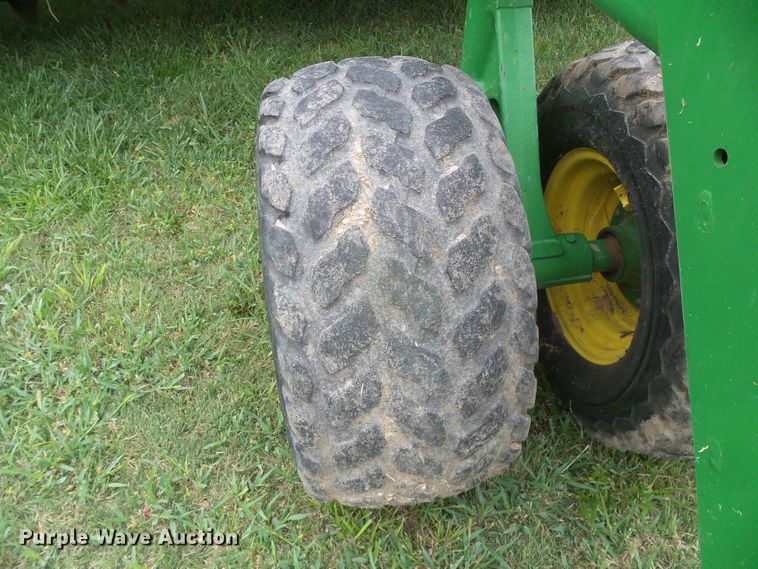 image for item DI5693 John Deere 1590  grain drill