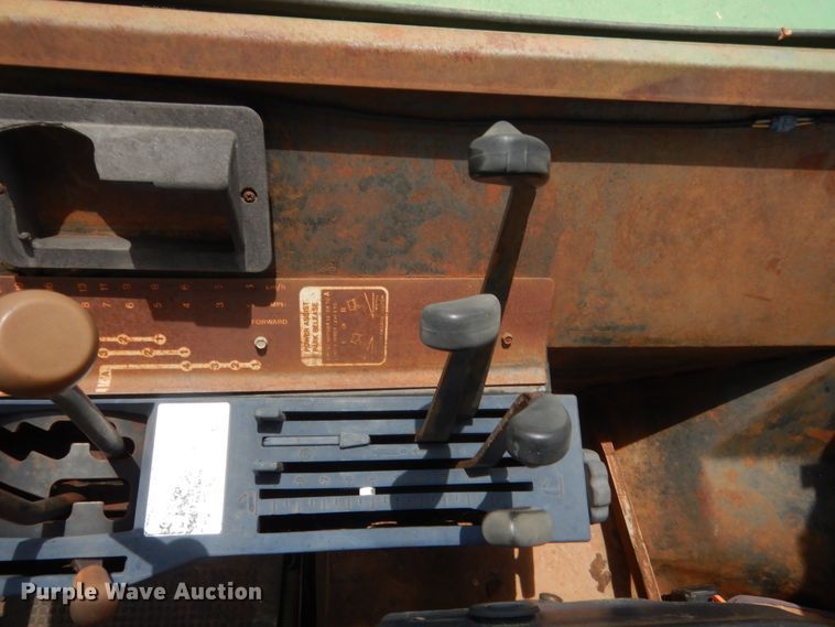 image for item DJ2236 1979 John Deere 4640  tractor