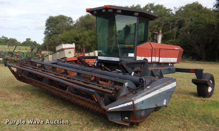 image for item DK8136 1995 MacDon 9000  windrower