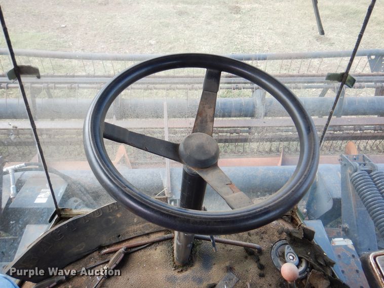 image for item DK8136 1995 MacDon 9000  windrower