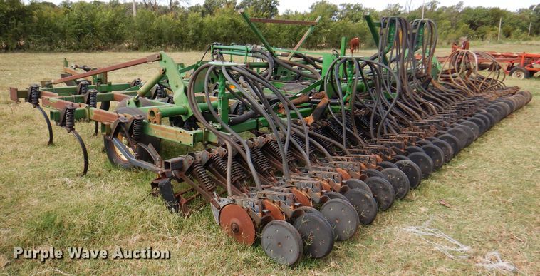 image for item DK8138 John Deere 730  air seeder