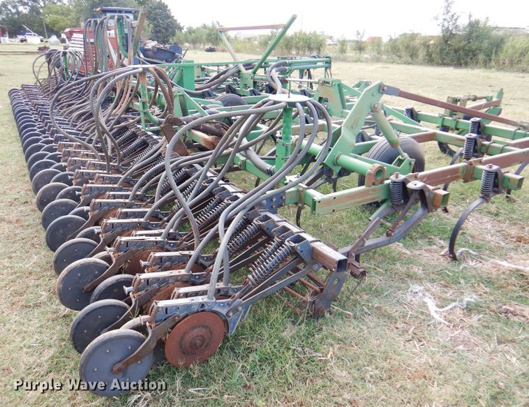 image for item DK8138 John Deere 730  air seeder