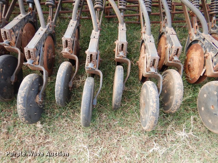 image for item DK8138 John Deere 730  air seeder