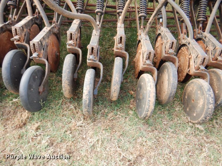 image for item DK8138 John Deere 730  air seeder