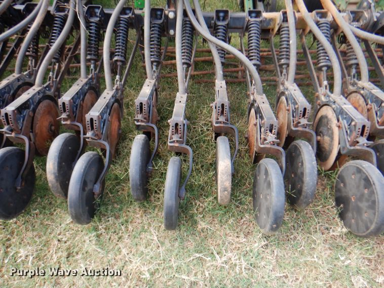 image for item DK8138 John Deere 730  air seeder