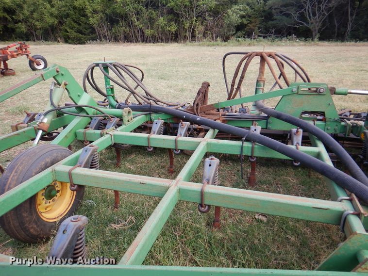 image for item DK8138 John Deere 730  air seeder