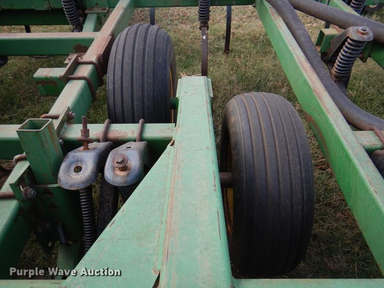 image for item DK8138 John Deere 730  air seeder
