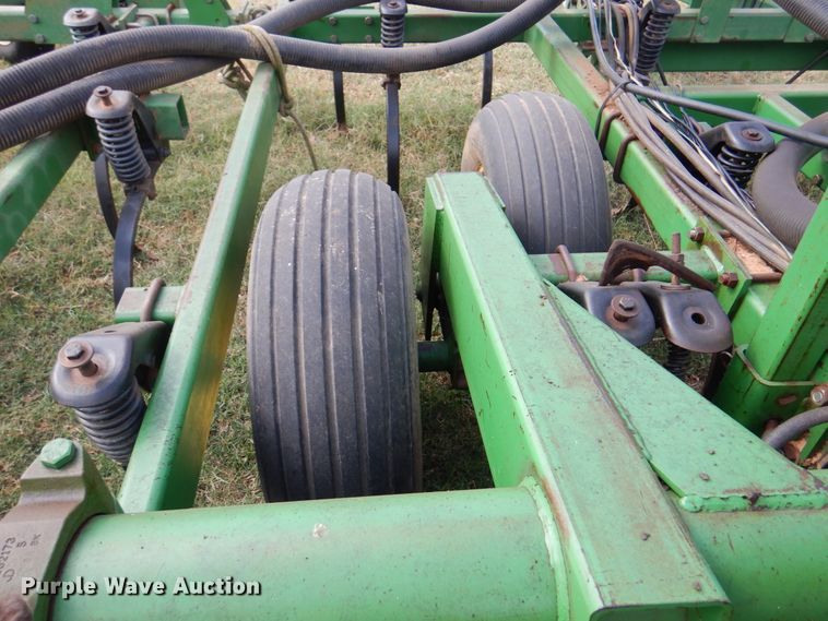 image for item DK8138 John Deere 730  air seeder