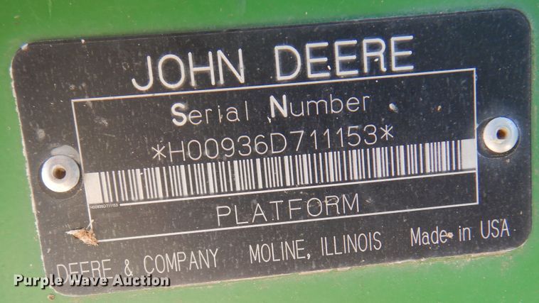 image for item DK8194 2005 John Deere 936D  draper head